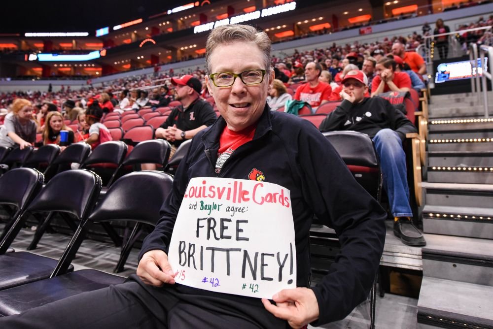 Ani grei de pușcărie pentru Brittney Griner. Ce pedeapsă a primit americanca reținută în Rusia pentru trafic de droguri. Avocații se revoltă: 
