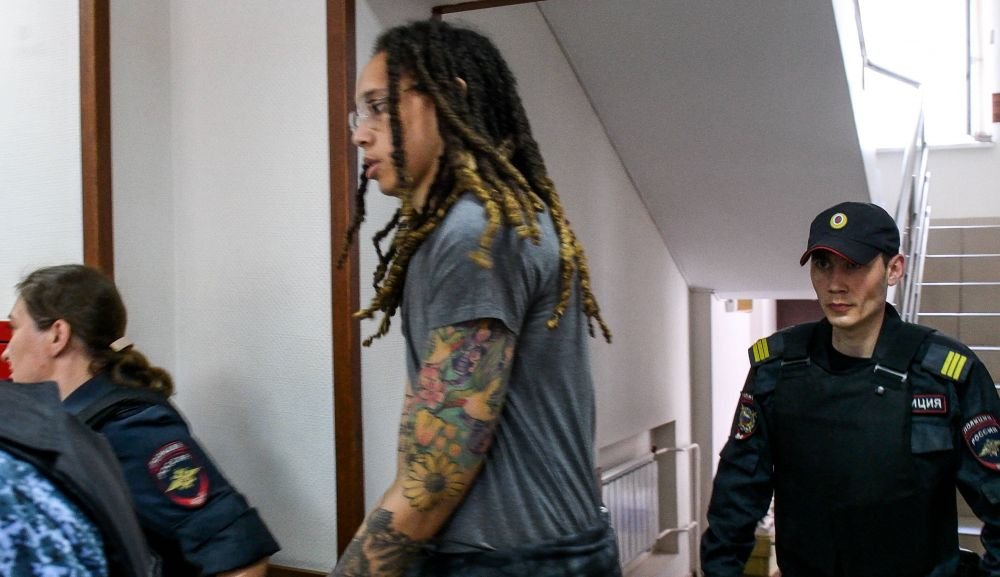 Ani grei de pușcărie pentru Brittney Griner. Ce pedeapsă a primit americanca reținută în Rusia pentru trafic de droguri. Avocații se revoltă: 