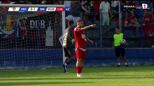 Eliminat după ce și-a scuipat adversarul! Ce s-a întâmplat în Progresul Spartac - Dinamo_7