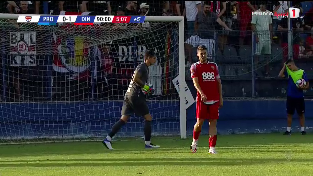 Eliminat după ce și-a scuipat adversarul! Ce s-a întâmplat în Progresul Spartac - Dinamo_13