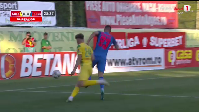 Încă o lovitură pentru FCSB?! Ovidiu Popescu ar putea lipsi până în primăvară după accidentarea cu CS Mioveni _4