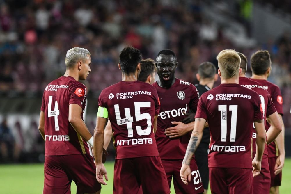 CFR Cluj poate da lovitura! Trei oferte de 5 milioane de euro pentru titularul lui Dan Petrescu! Galatasaray, printre echipele interesate _7