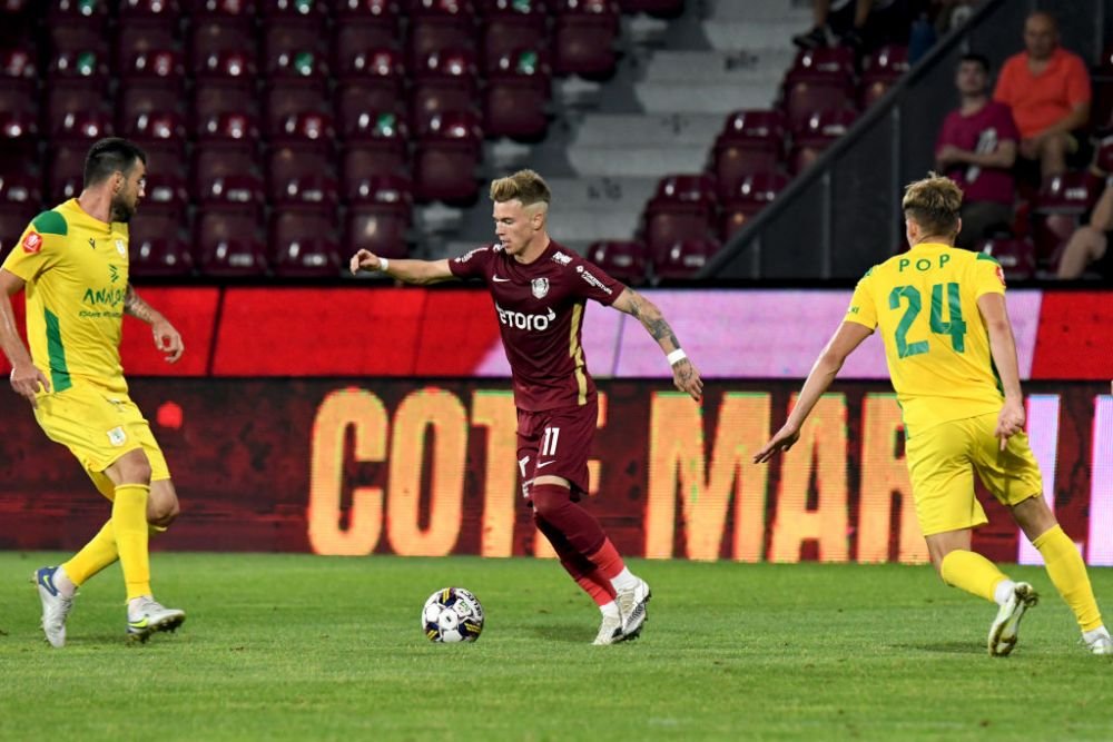 CFR Cluj poate da lovitura! Trei oferte de 5 milioane de euro pentru titularul lui Dan Petrescu! Galatasaray, printre echipele interesate _14
