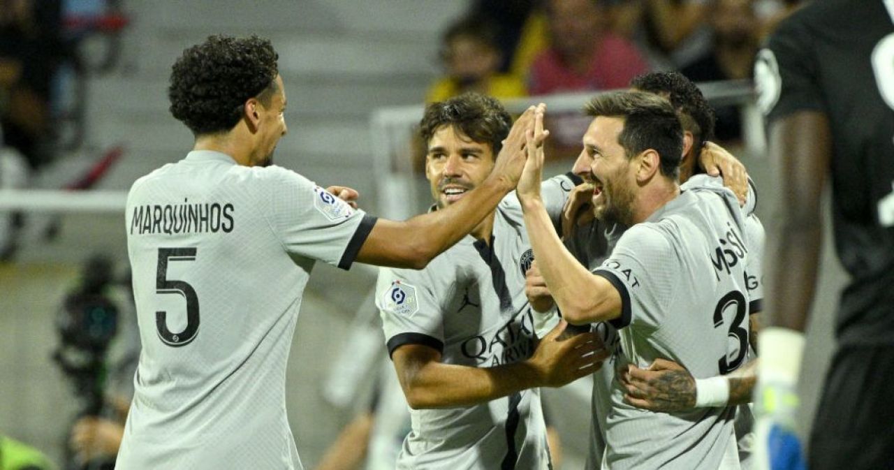 „Când Messi zâmbește, zâmbește și echipa!” Christophe Galtier, încântat de debutul în Ligue 1! Fanii lui Clermont i-au scandat numele argentinianului _4