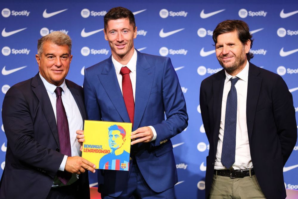 Robert Lewandowski a avut o cerere specială pentru oficialii Barcelonei în ziua prezentării sale! Ce a vrut atacantul _9