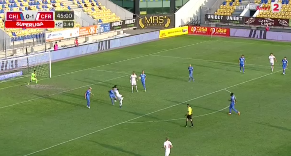 Golul sezonului? Foarfecă de senzație în Chindia - CFR Cluj. Yeboah i-a lăsat mască pe toți_2
