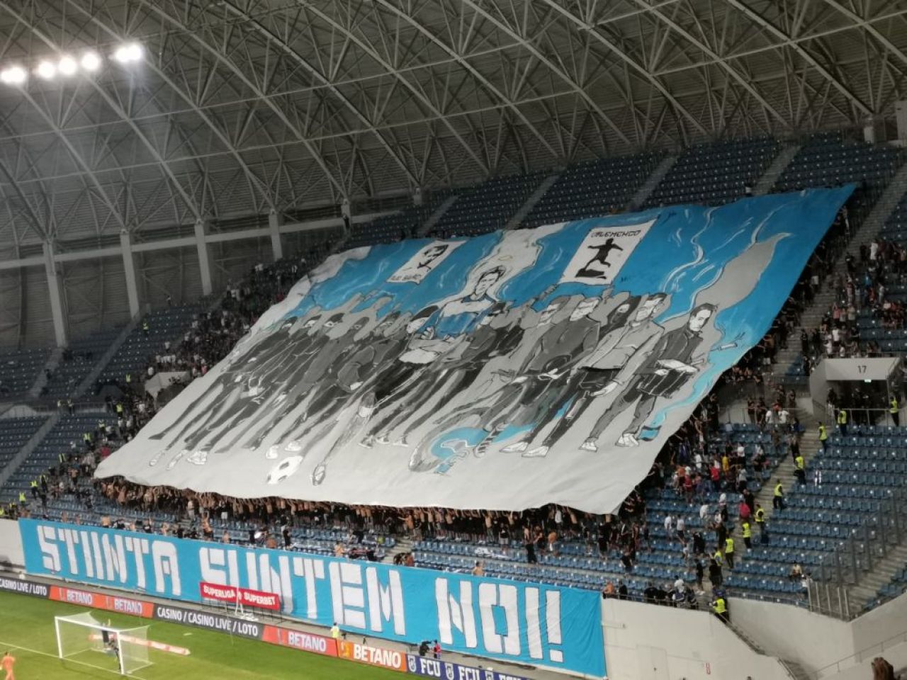 Câți suporteri asistă la derby-ul FC U Craiova - Universitatea Craiova. Atmosferă încinsă în Bănie_6