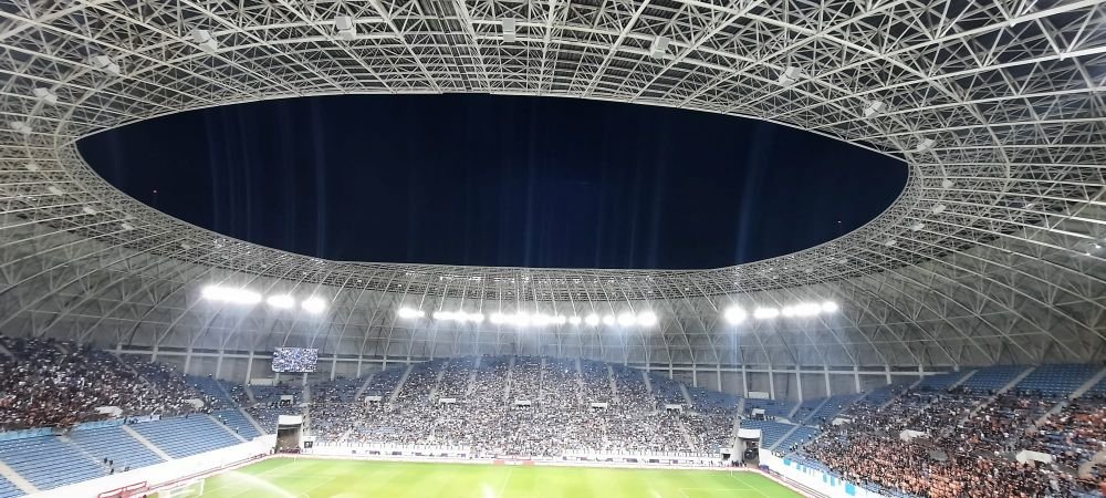 Prinși cu mâța-n sac? Mesajele ultrașilor Universității Craiova, date de gol de Peluza Sud a lui FCU: „Mai faceți ordine după voi”_6