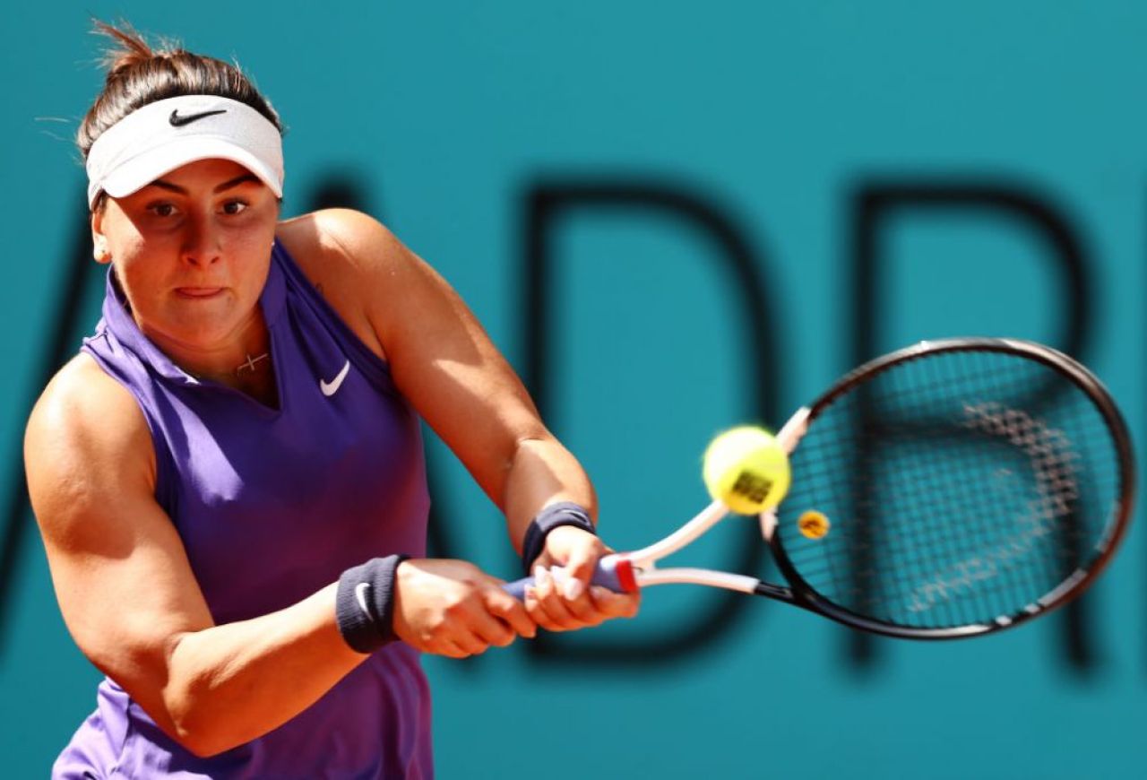 „Sunt români peste tot, mai puțin în România!” Gluma spusă de Bianca Andreescu i-a amuzat pe canadieni, la Toronto_11