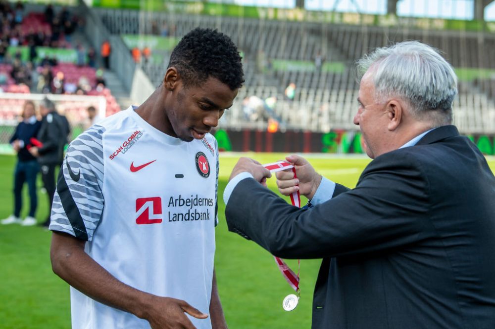 Franck Kessie, dat uitării la AC Milan. Fotbaliștii care sunt aproape de un transfer pe Meazza_9