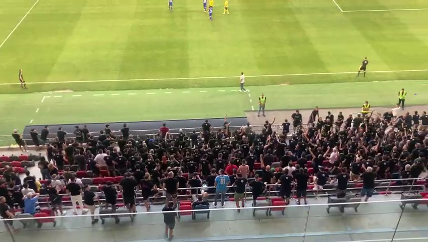Gestul neașteptat făcut de galeria lui CSA Steaua, după ce echipa nu a obținut dreptul de promovare în Liga 1_4