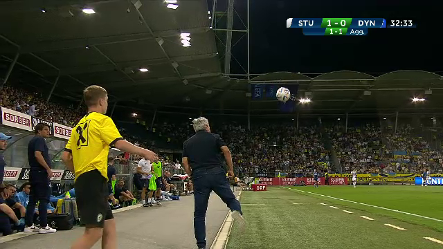 Mircea Lucescu a oferit faza serii! Preluare perfectă făcută de antrenorul lui Dinamo Kiev_3
