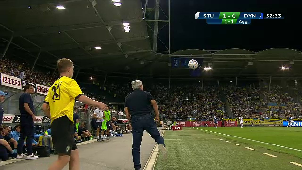 Mircea Lucescu a oferit faza serii! Preluare perfectă făcută de antrenorul lui Dinamo Kiev_3