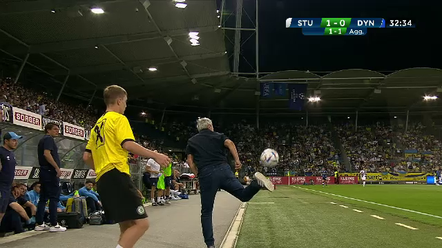 Mircea Lucescu a oferit faza serii! Preluare perfectă făcută de antrenorul lui Dinamo Kiev_6