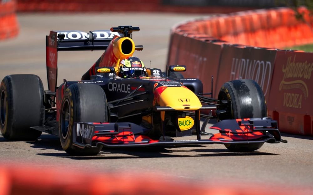Red Bull Racing încinge atmosfera pe străzile din București pe 10 septembrie. Intrarea la eveniment este liberă_7