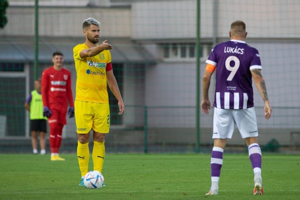 Unde s-a transferat românul din Bihor care a jucat la Cupa Africii pe Națiuni_20