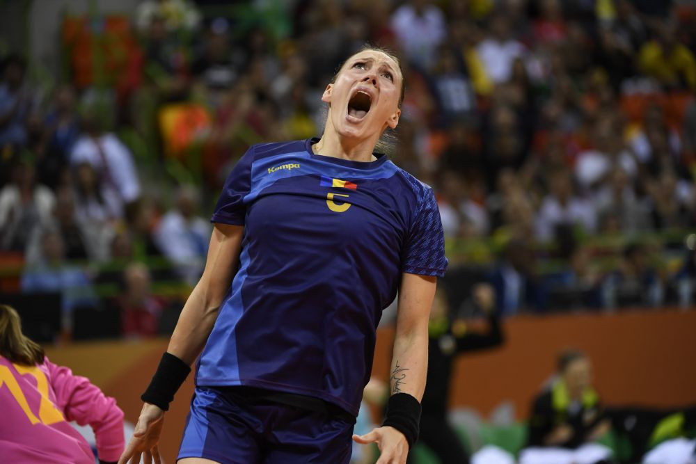 Una dintre marile noastre handbaliste și-a anunțat revenirea după aproape 20 de ani de la debutul &icirc;n Liga Florilor!