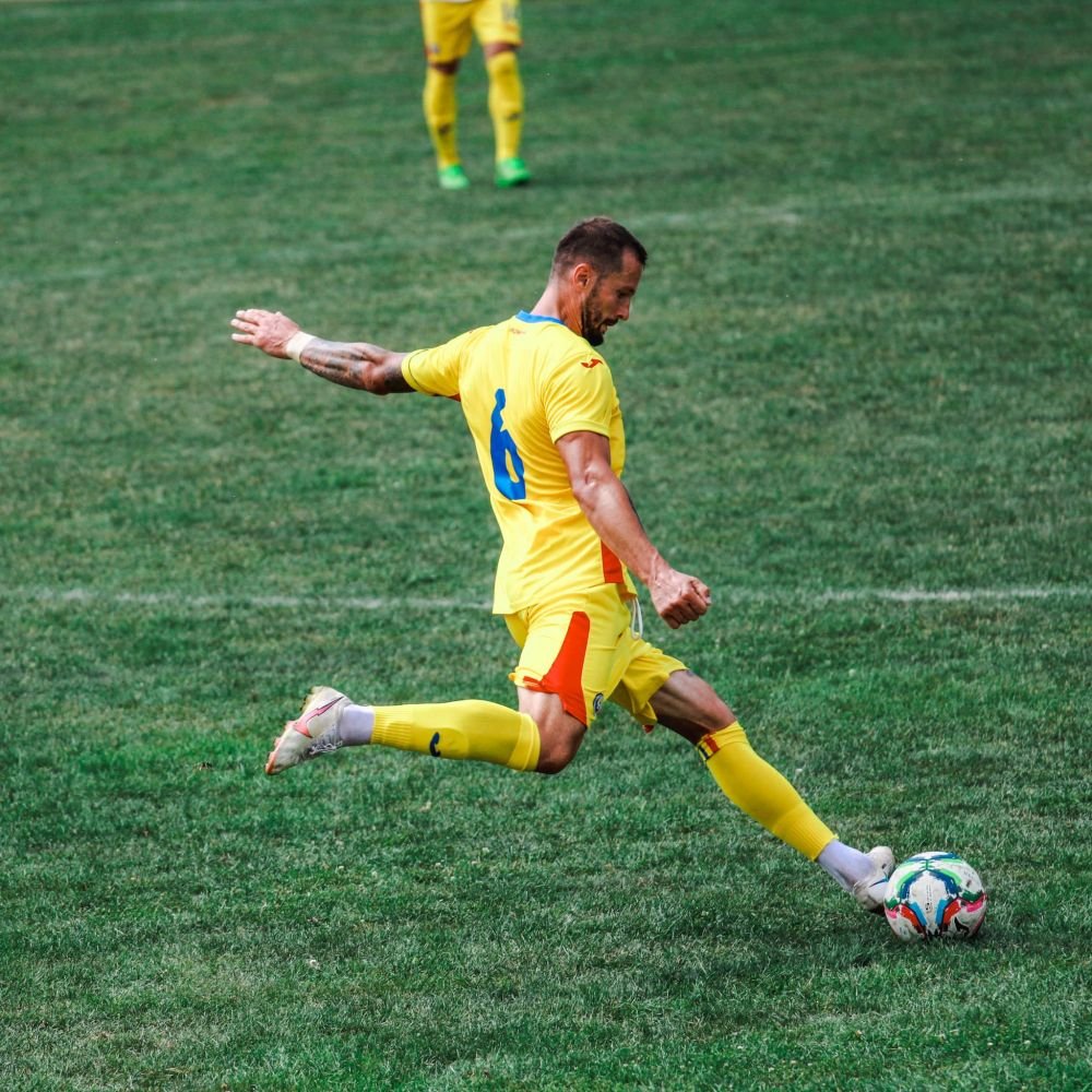 Dumitraș, cel mai tare din oraș! Fostul fundaș de la FCSB e golgheter la noua echipă, pentru care a înscris și de la 65 de metri_3