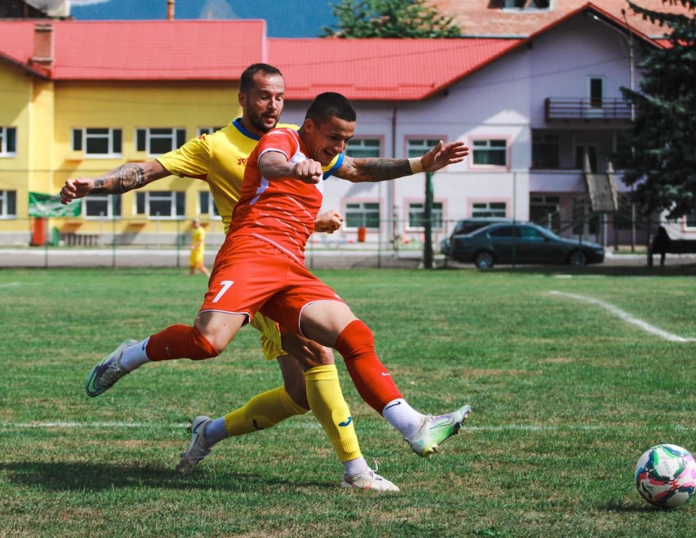 Dumitraș, cel mai tare din oraș! Fostul fundaș de la FCSB e golgheter la noua echipă, pentru care a înscris și de la 65 de metri_10
