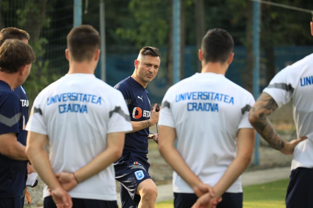 Cum arată echipa de start a Universității Craiova, la debutul lui Mirel Rădoi pe bancă! Ce se &icirc;nt&acirc;mplă cu Dan Nistor