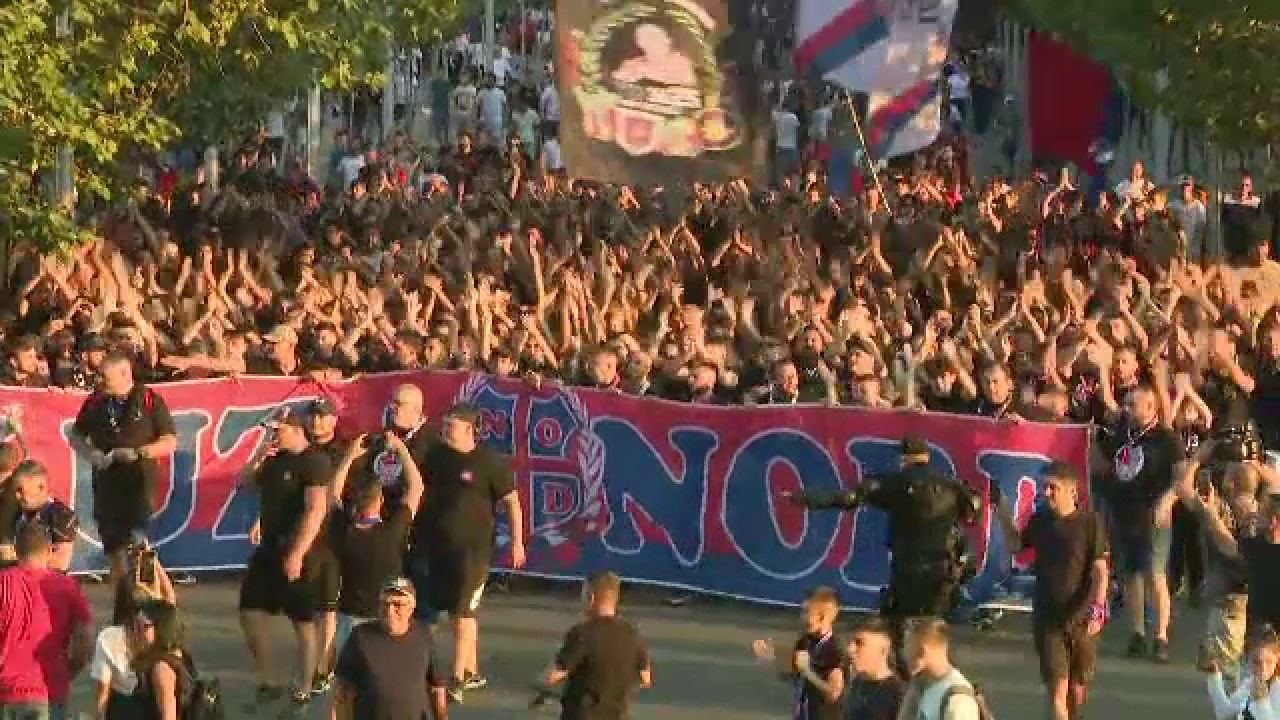 FCSB - DAC Dunajska | Atmosferă incendiară la Arena Națională înaintea meciului. Cum și-a susținut Peluza Nord favoriții_9