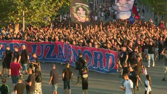 FCSB - DAC Dunajska | Atmosferă incendiară la Arena Națională înaintea meciului. Cum și-a susținut Peluza Nord favoriții_10