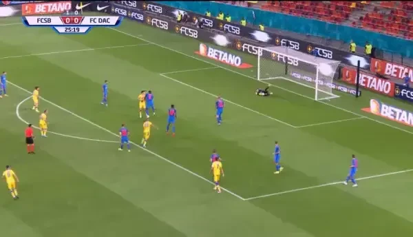 OCAZIE Dunajska! Târnovanu apără șutul lui Krstovic