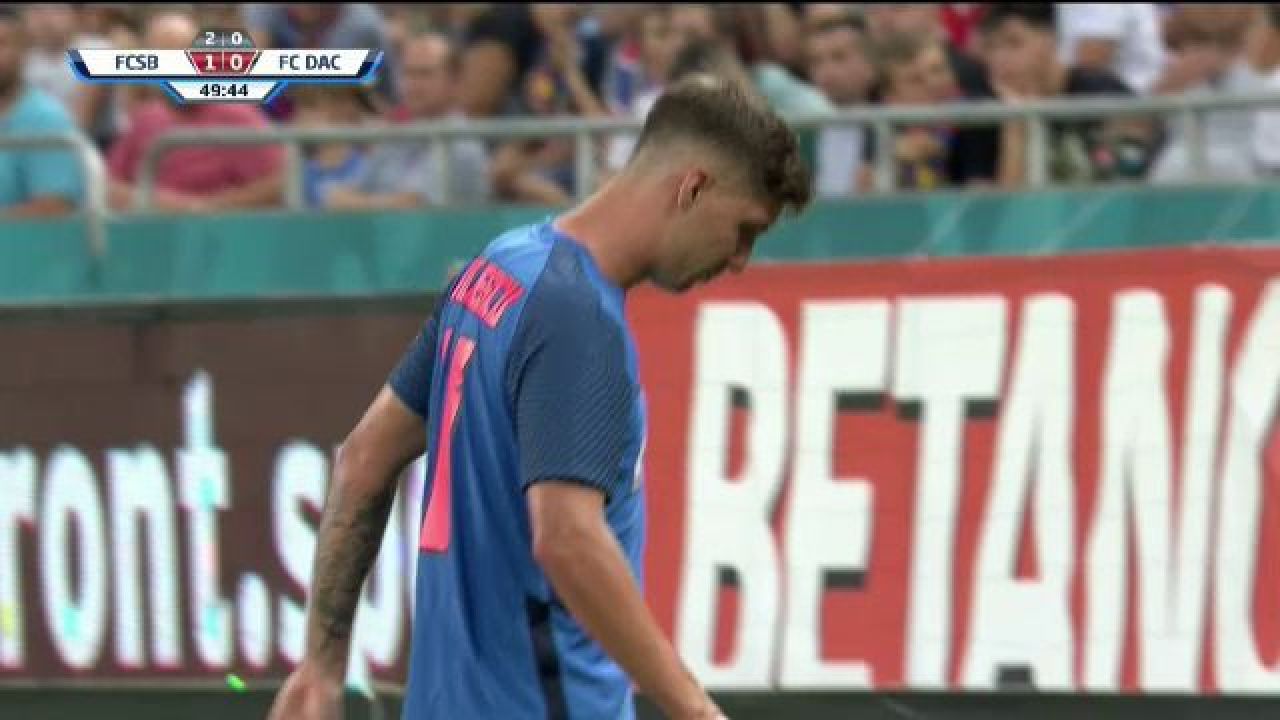 Imaginile durerii. David Miculescu, pierdere mare pentru FCSB. Arădeanul a ieșit cu greu de pe teren_1