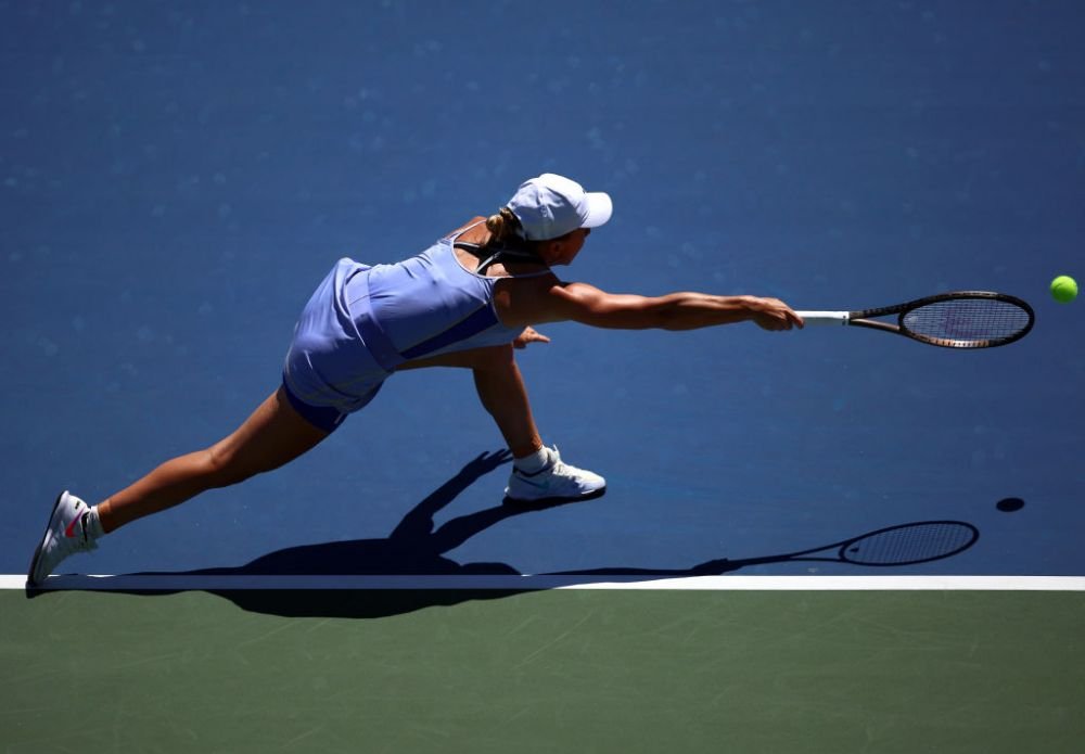 Ziua David Popovici! Simona a revenit în Top 10 WTA, dar recordmenul mondial a fost în atenția ei! Gestul făcut de Halep_9