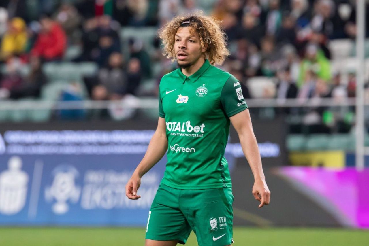 Fotbalistul de la Rapid pus la colț de MM Stoica: „Jucătorii ca el nu prea mă dau peste cap” Ce a spus managerul general al FCSB-ului_7