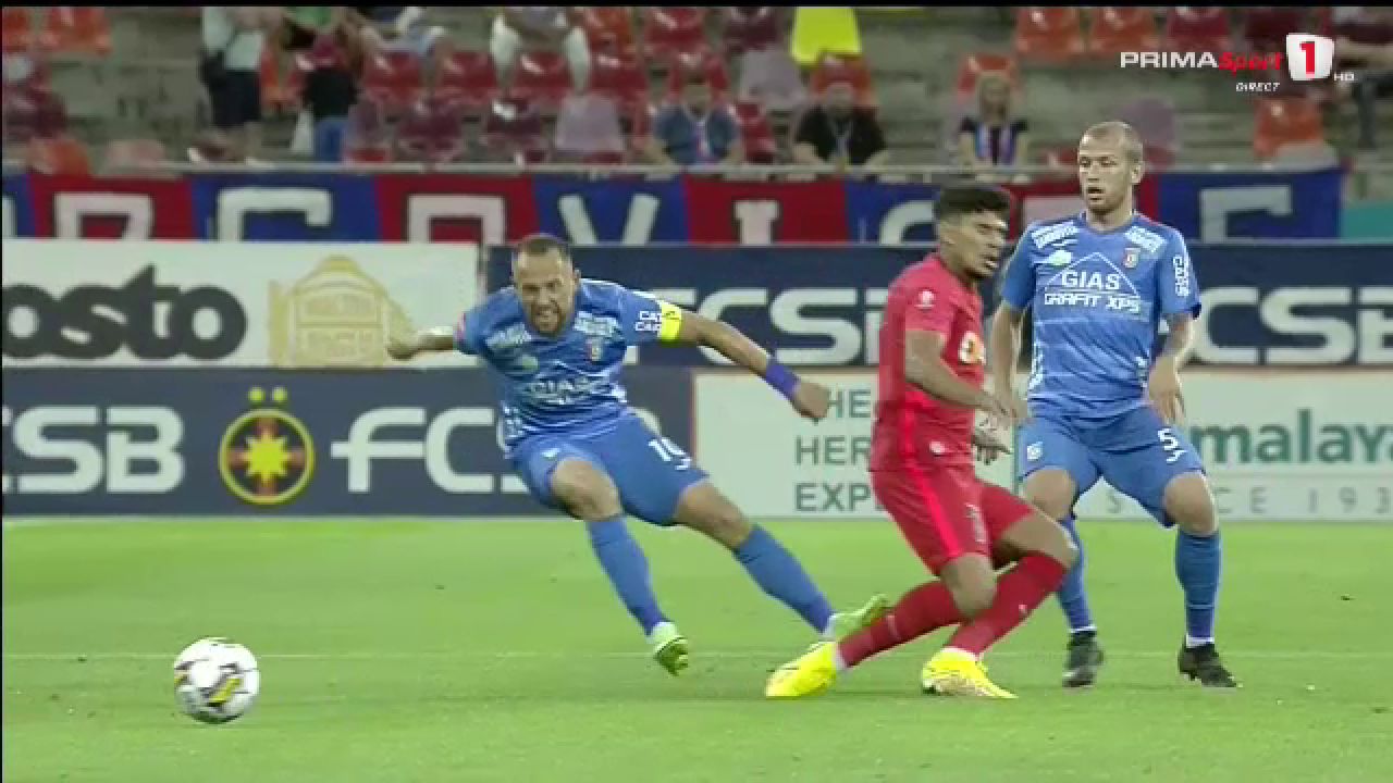 Emoții pentru fanii FCSB-ului! Florinel Coman, faultat grosolan de Neguț! Atacantul Chindiei a văzut cartonașul roșu _5