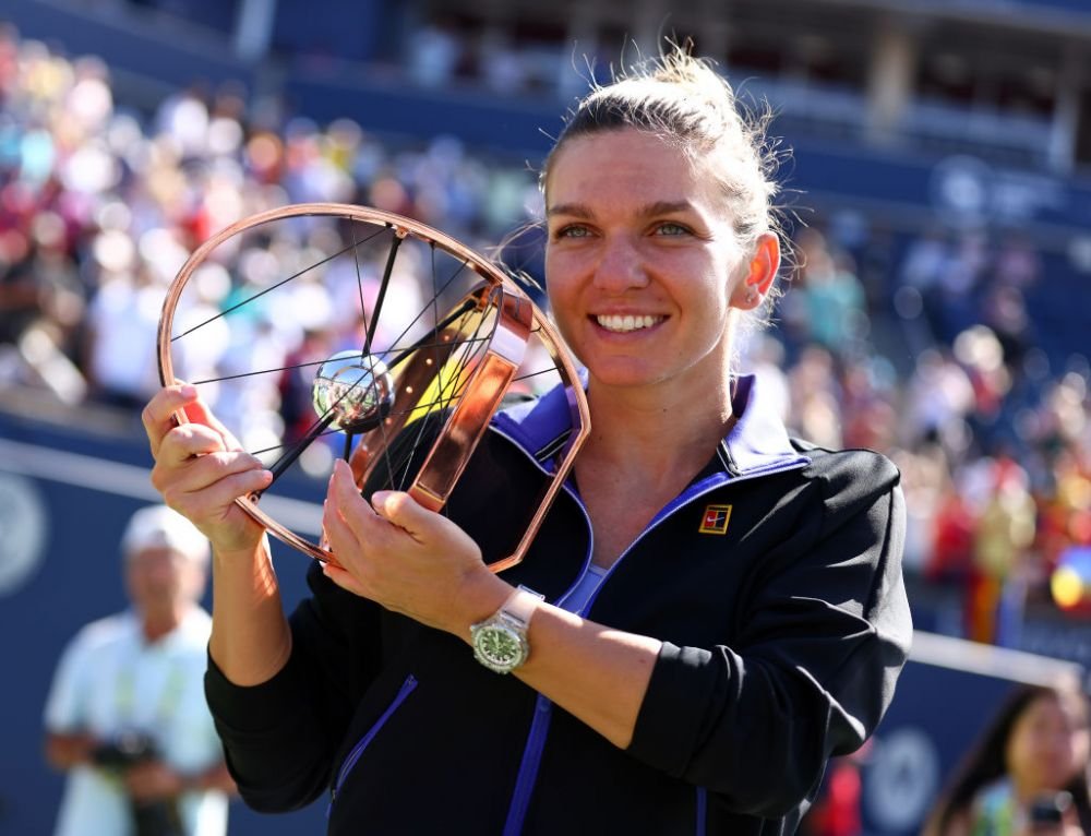 „Să vină doar românii, vă rog!” Simona Halep și Patrick Mouratoglou au făcut baie de mulțime la plecarea din Toronto_20