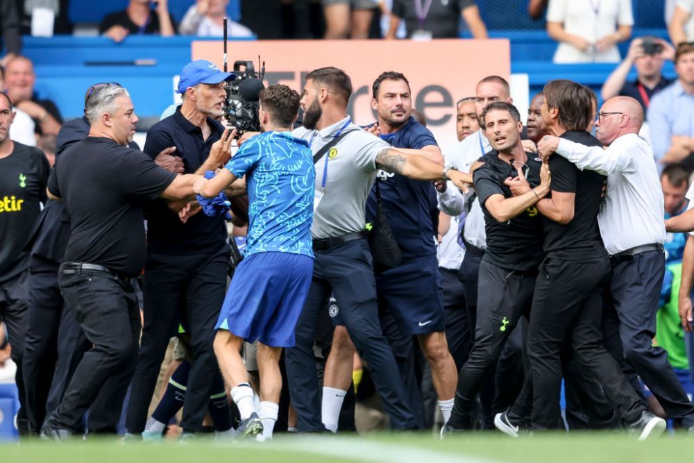 Dan Petrescu ar fi mândru! Thomas Tuchel, vehement la adresa arbitrajului din Chelsea - Tottenham: „Acum, serios, avem VAR”_6