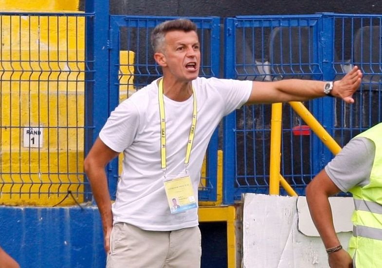 Mihai Stoica știe de ce Dinamo nu are rezultate nici &icirc;n Liga 2: &bdquo;Să vă spun problema lui Burcă!&rdquo;