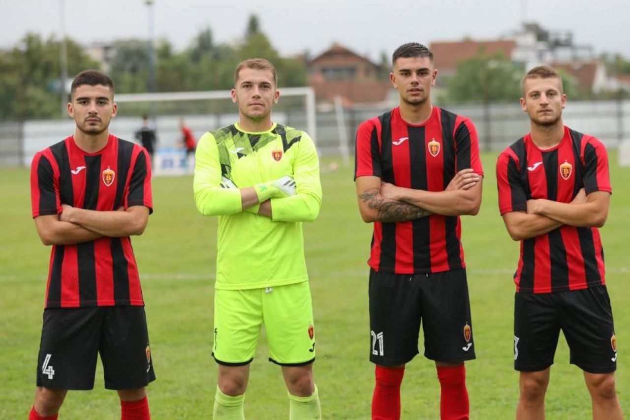 Încă o plecare de la FCSB! Avalanșă de mesaje ”FCSB nu e Steaua” după ce fotbalistul cu nume obscen a semnat cu cel mai de succes club din țară_1