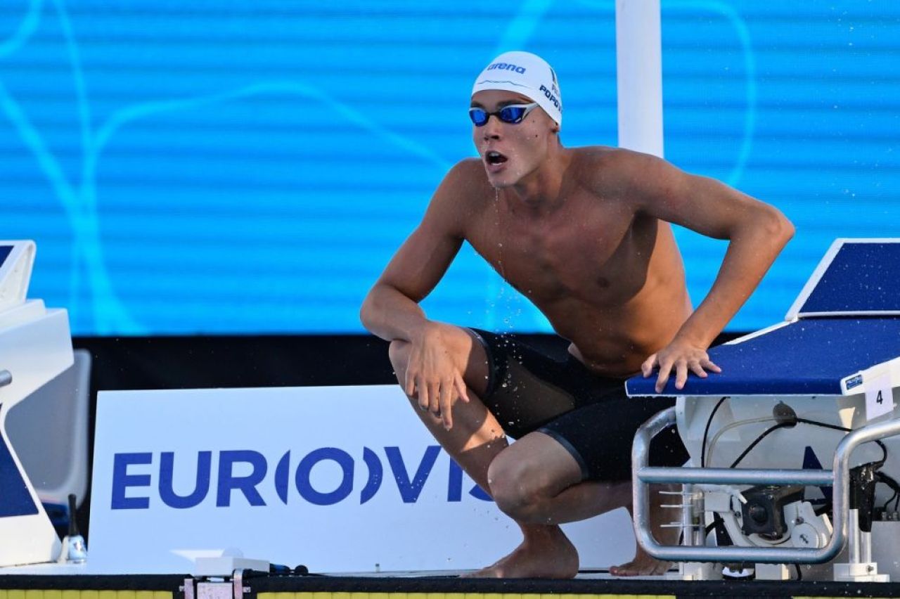 ”Este singur pe planeta sa”. David Popovici, elogiat de L'Equipe după a doua medalie de la Campionatul Europan_3