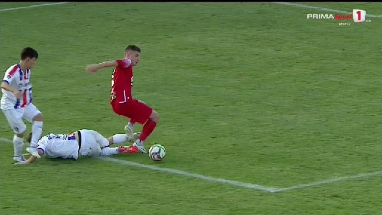 A fost sau nu a fost penalty în Dinamo - Oțelul Galați? Răspunsul oferit de Marius Avram nu lasă loc de interpretări_3