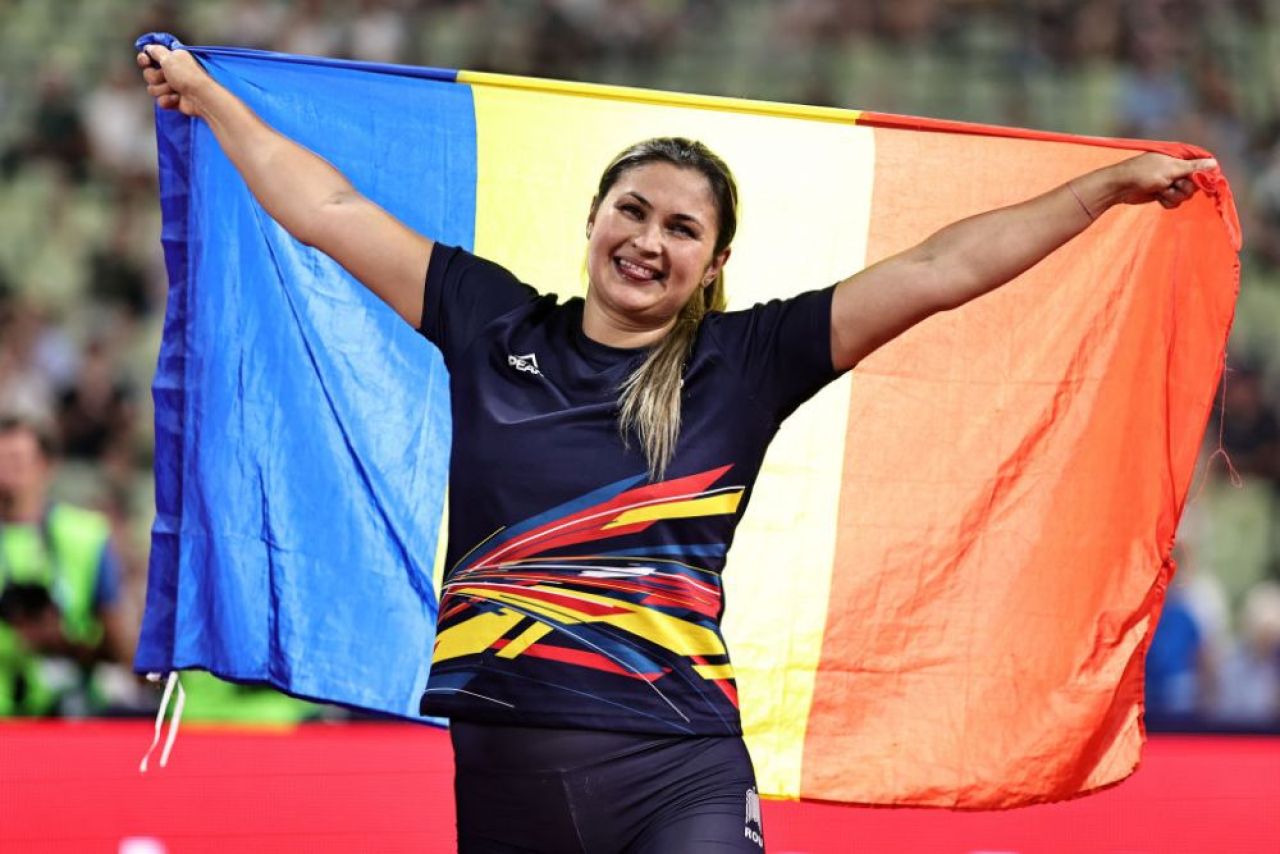 Ce performanță! Bianca Ghelber, campioană europeană la aruncarea ciocanului_5