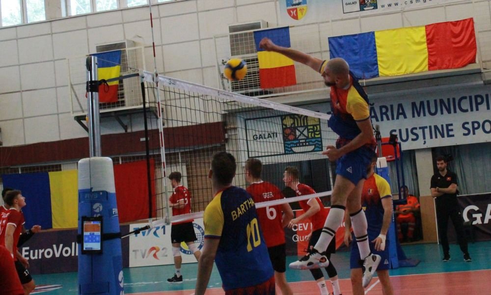 Naționala masculină de volei a României, la o victorie de turneul final al Campionatului European!_3