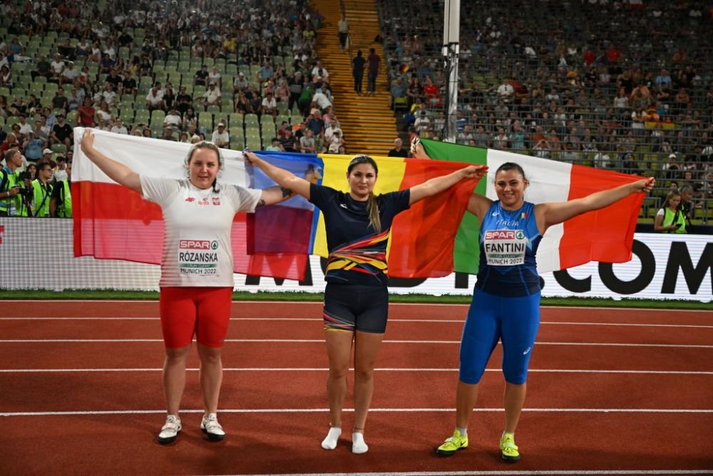 Emoția din ochii ei a &icirc;nsemnat foarte mult . Bianca&nbsp;Ghelber, prima reacție după aurul istoric de la Campionatul European