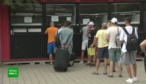 FCSB - Viking | Fanii au luat cu asalt casele de bilete de la Arena Națională. Se vând ultimele tichete înaintea confruntării din play-off