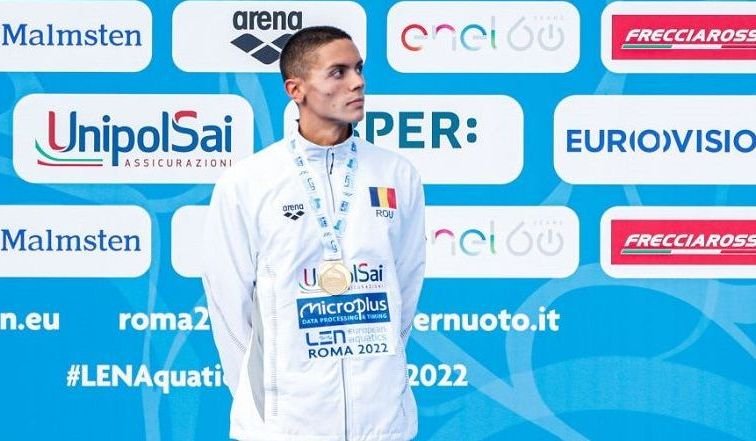 David Popovici nu va fi recompensat de CS Dinamo după triumful de la Campionatele Europene! Ce venit i-au adus medaliile de aur