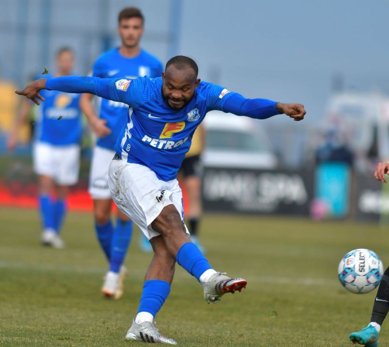 Unde s-a transferat cel mai bun dribleur din Liga 1, ”dispărut” de la echipa din România_4