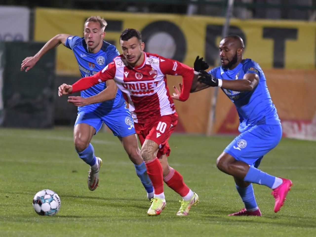 Unde s-a transferat cel mai bun dribleur din Liga 1, ”dispărut” de la echipa din România_7