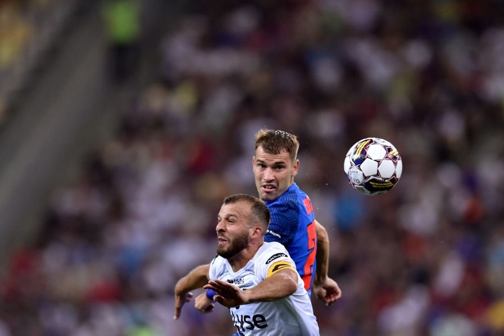 Fotbaliștii FCSB-ului, puși la colț de Mitică Dragomir după eșecul cu norvegienii: „Erau speriați de bombe. Ne-a zăpăcit Viking tactic”_4