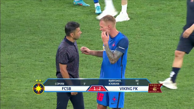 Imaginile care nu s-au văzut la TV: ce a făcut Nicolae Dică pe teren, imediat după FCSB - Viking_9