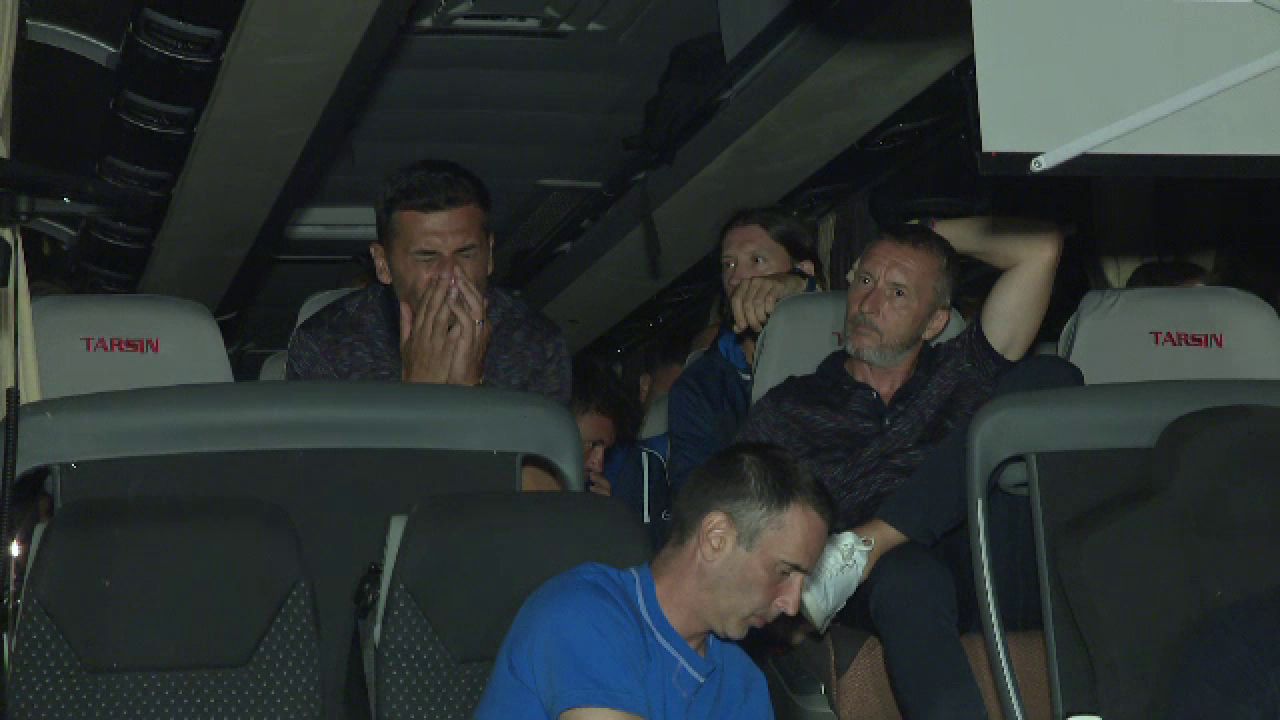 Aclamat de fani, Nicolae Dică nu s-a putut abține. Gestul prin care nu și-a ascuns frustrarea după înfrângerea cu Viking_5