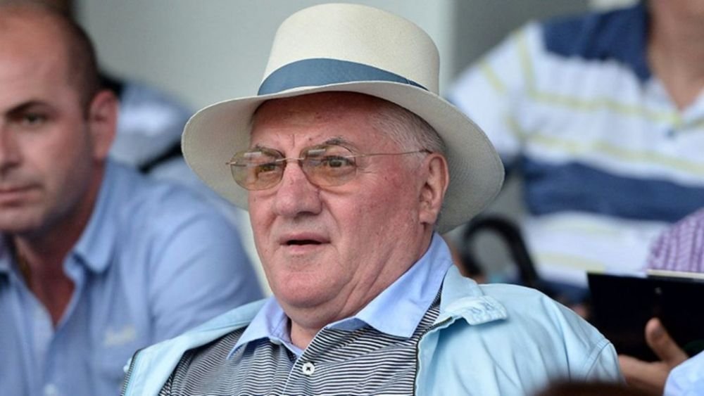 Mihai Stoica șterge pe jos cu Dumitru Dragomir. 