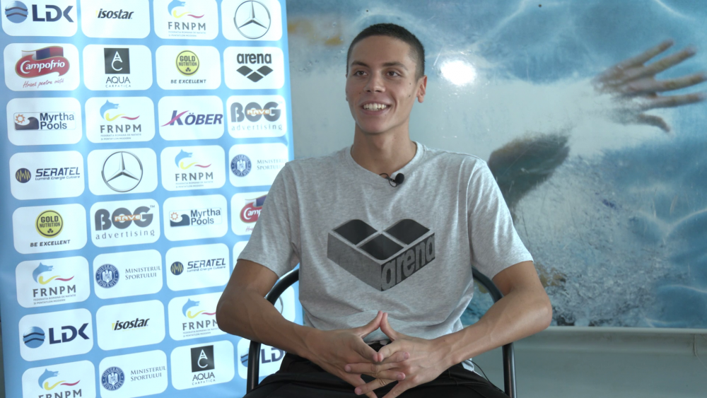 David Popovici a primit un mesaj de la legendarul Michael Phelps: Nu mă așteptam! De mic copil &icirc;mi doream asta!