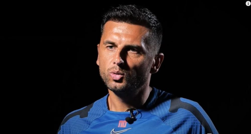 El este &bdquo;noul Dică&rdquo; de la FCSB, numit chiar de antrenorul roș-albaștrilor: &bdquo;Are o viteză &icirc;n plus față de mine!&rdquo;